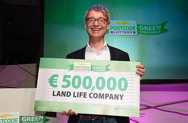 De Nederlander Jurriaan Ruis tikt een half miljoen binnen voor zijn start up Land Life Company