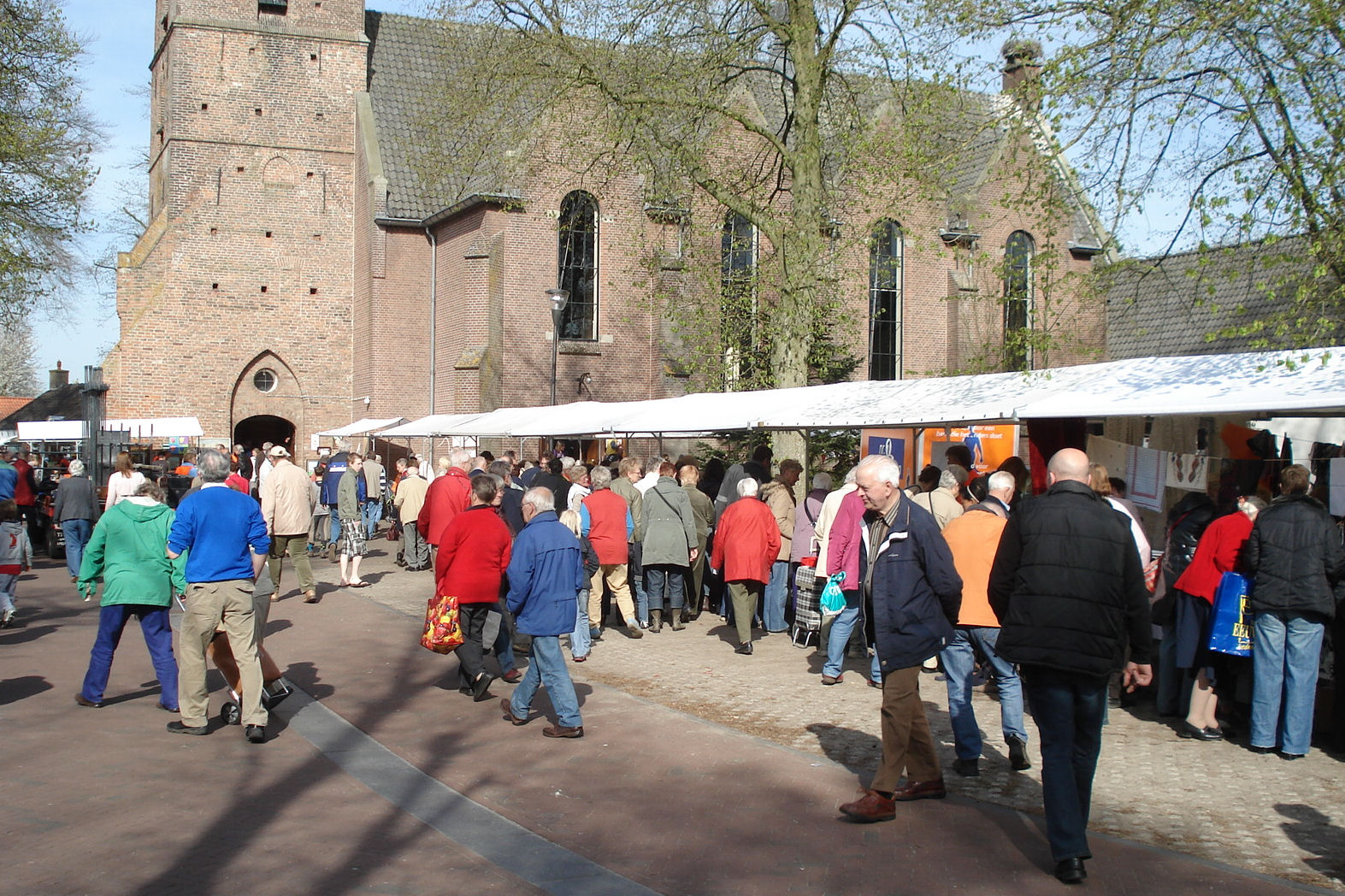 Kerken en goede doelen moeten vaker btw in rekening brengen