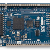 L'Arduino GIGA R1 WiFi, un Portenta pour les makers ? Passage en revue. 