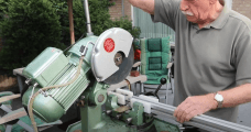 BEWO metal circular saw, with 220V VFD for maximum flexibility