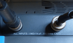 Micsig-Review-Elektor-inputs-ventilation