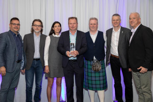 Intel Presents Rutronik with “Best Growth in IoT Group” Award