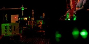 Laser: viele Farben aus gleichem Material