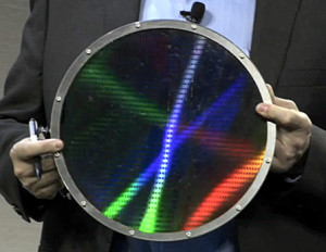 HP: Memristor-Revolution in 2020?