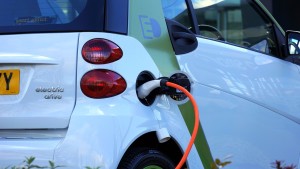 Bald „trockene“ Akkus in Elektroautos? Bild: Flickr