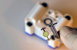 Arduino misst 1 milliardstel Gramm