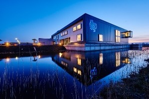„Unser Ziel ist eine völlig dunkle Fabrik, ohne menschlichen Einsatz.”