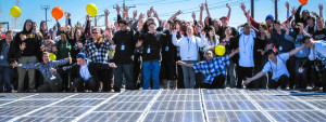 Gemeenschappelijk zonne-energie project. Beeld: Black Rock Solar, CC BY 2.0 licentie.