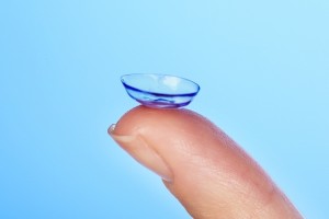 Polymeerlaag verandert contactlenzen in computerschermen
