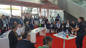 Elektor op de beurs electronica: de eindsprint naar de Fast Forward Award