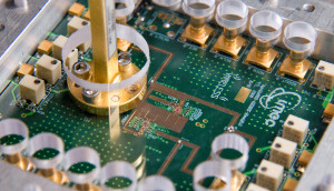 SatNav Antenna Fixes your Position to 1 cm