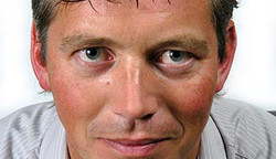 Dealing rooms drive prices