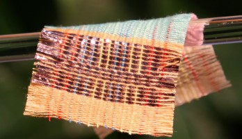 New fabric generates electricity from sun and motion (Image: Georgia Institute of Technology)