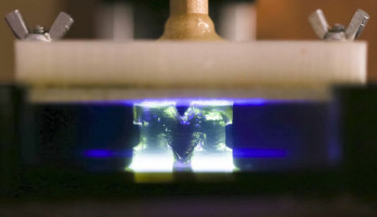 3D printing with light is 100 times faster