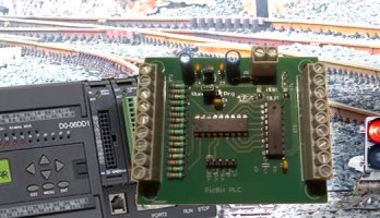 Build a model railroad traffic light controller