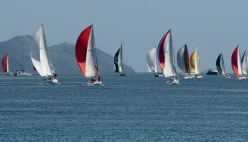Design a LoRa-based wind measuring system for sailboat racing