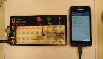 Bluetooth Relay on the Elektor-Labs Prototype Board ELPB-NG (150180)