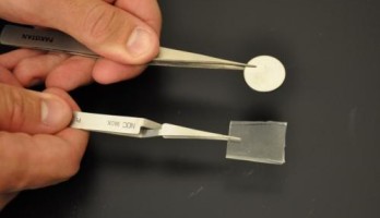 Hüpfkitt erhöht Energiedichte bei Li-Ion-Akkus