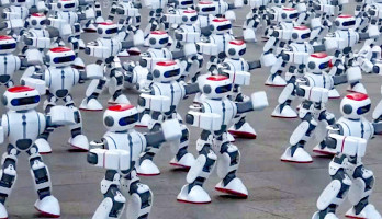 Guinness-Rekord: Tanzende Roboter