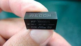 Fälschungssicheres Gehäuse für RECOM-Produkte