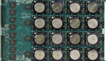 Board mit 48 TrueNorth-Chips von IBM