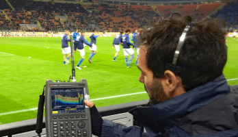 Feldmessungen mit Handheld AnalyzerFieldfox. Bild: Keysight Technologies