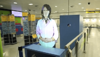 Des employé(e)s holographiques travaillent 24 heures sur 24