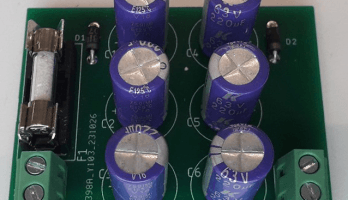 Réduire la perte de puissance avec des condensateurs de chute : Une utilisation intelligente de la réactance capacitive