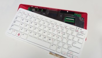 Banc d'essai : Raspberry Pi 400 – endoscopie au labo d’Elektor