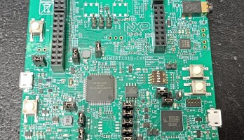 Le NXP MIMXRT1010-EVK, un kit intéressant pour les applications audio et le contrôle des moteurs (Banc d'essai)