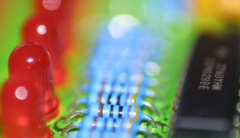 Comment calculer la résistance talon d'une LED [1]