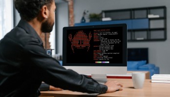 Des Services Innovants pour un Code Hybride et Sécurisé