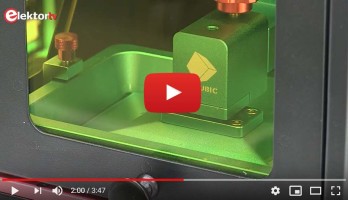 De Photon UV-hars DLP 3D-printer op de testbank