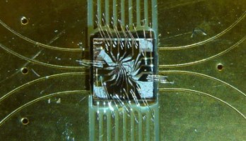 Quantumsensor meet magneetvelden honderd keer nauwkeuriger