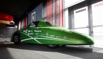 De Aurora One is toepasselijk in een groen jasje gestoken (foto: Green Team Twente).