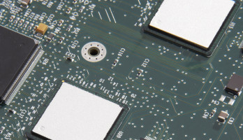 Elektrisch geleidende coating als EMC afscherming