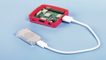 Coral USB Accelerator verbonden met de Raspberry Pi 