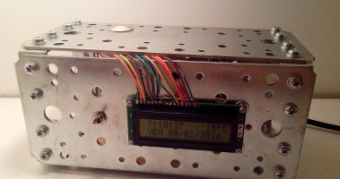 Robust and simple digital clock