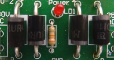 Ideal Diode Controller