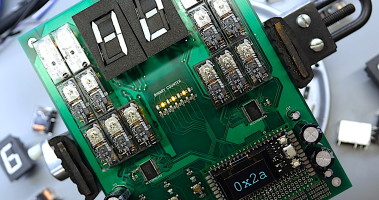 Electromechanical Decimal to Binary to Hexadecimal Converter