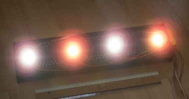 Powerful LED torchiere with remote control / LED Deckenfluter mit Fernbedienung