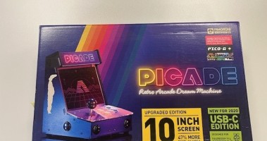 Picade Desktop Retro Arcade Machine (10-inch Display)