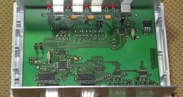 4-Channel USB-to-Serial Converter + 3-Port USB Hub [140033]