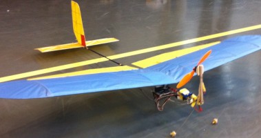 Model aircraft autopilot