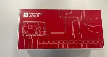 Official Raspberry Pi 4 Desktop Kit (EU)