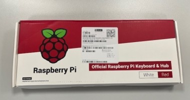 Official Raspberry Pi US Keyboard (white/red)