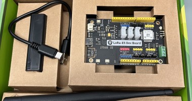 Seeed Studio LoRa-E5 Development Kit