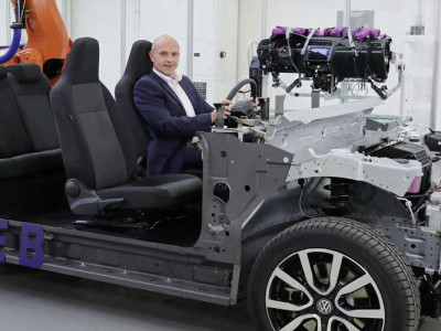 VW invests 44 billion Euros in e-car future