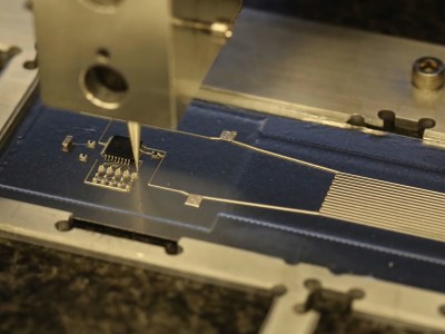 Hybrid 3D printer uses flexible conductive ink. (Photo courtesy of Harvard Wyss Institute)