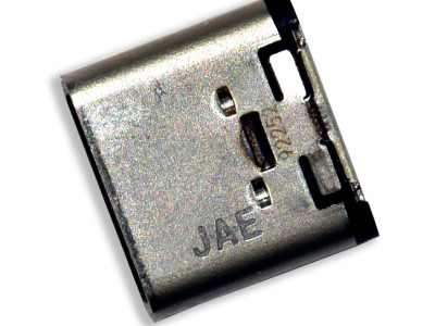 Available at Rutronik: USB Type-CTM compatible I/O Connectors from JAE